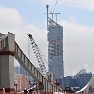 Семь автомобильных мостов строят и проектируют в Москве  