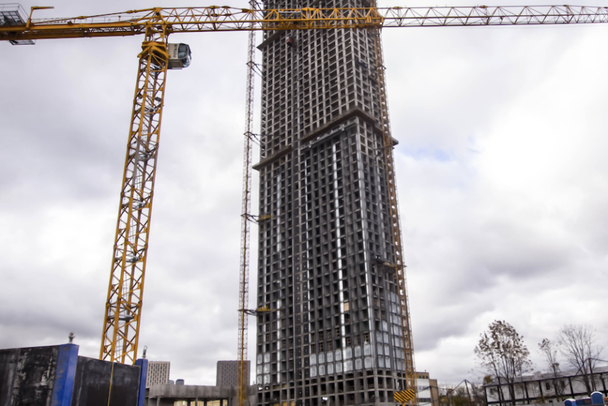 Завершены монолитные работы  в корпусе «Эльбрус» квартала Upside Towers